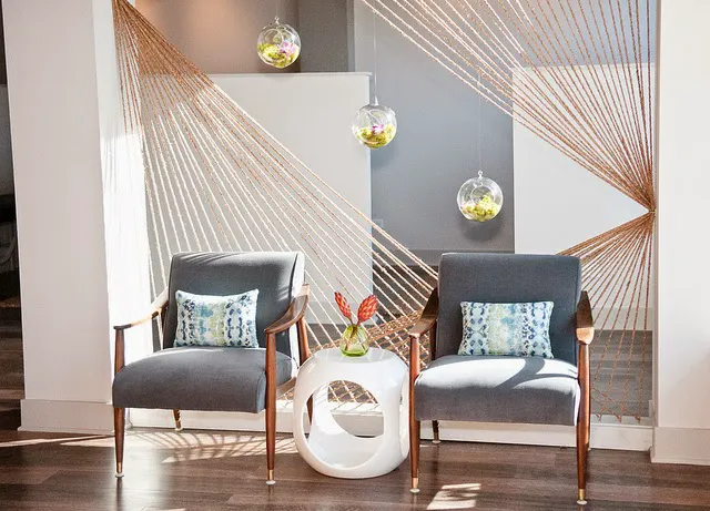 Aligned Modern Health Picture 3