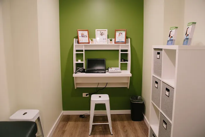 Roots Family Chiropractic Picture 5