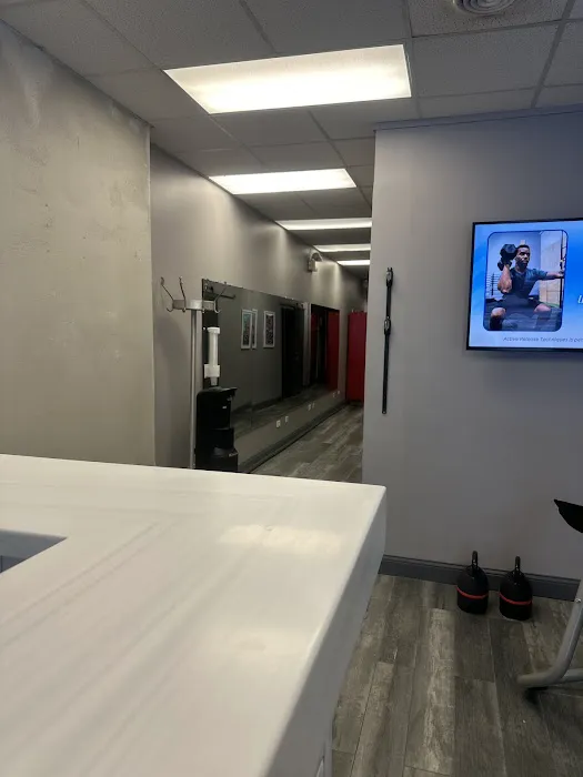 Ross Sports Chiropractic Picture 1