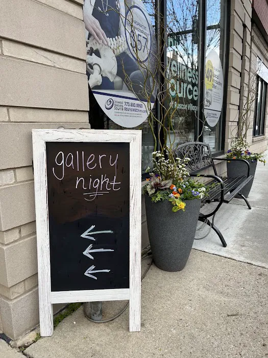 Universal Wellness Source of Roscoe Village Picture 9