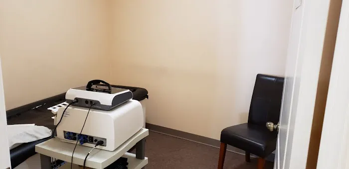 Ridge Health Center (Oak Lawn Chiropractic) Picture 9