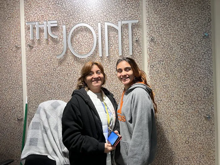 The Joint Chiropractic Picture 1