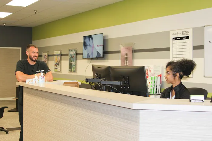 Chiro One Chiropractic & Wellness Center of West Addison Picture 2