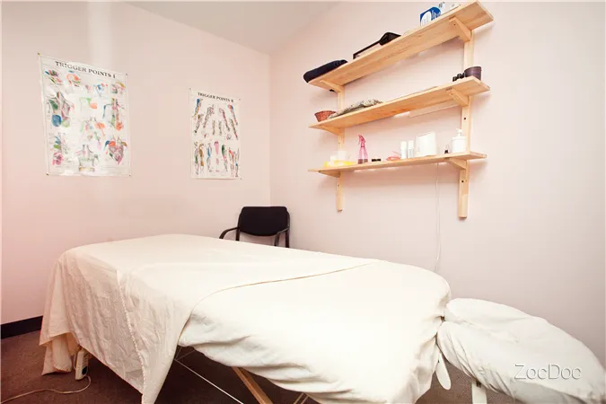 The Chicago Body Works: A Chiropractic & Massage Spa Picture 8