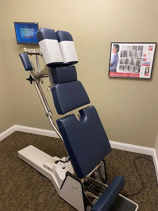 Knecht Chiropractic Clinic Picture 2