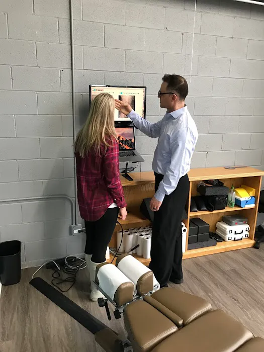 phyxMe Physical Therapy & Chiropractic Picture 1