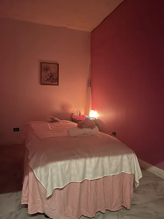 Massage therapy Picture 2