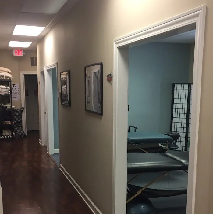 Paun Family Chiropractic and Wellness PC Picture 10