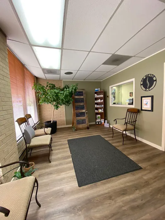 Helping Hands Chiropractic Care, Inc. Picture 4