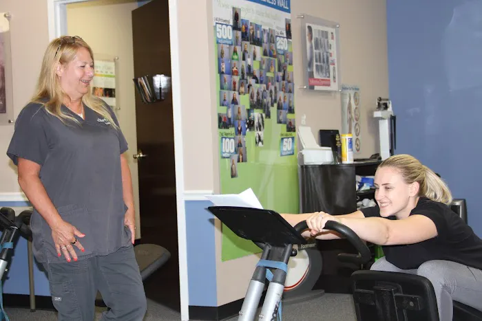 Chiro One Chiropractic & Wellness Center of Burr Ridge Picture 3