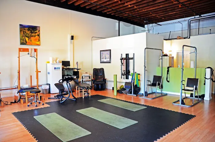 Ravenswood Health and Wellness Center Picture 4