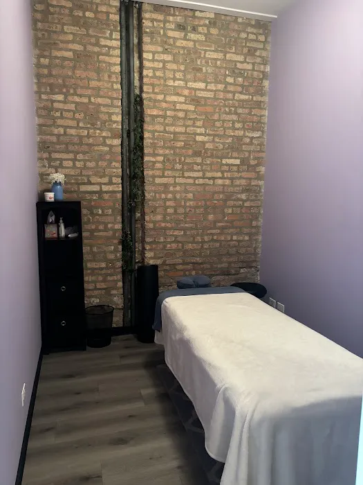Lincoln Square Chiropractic & Physical Therapy Picture 3