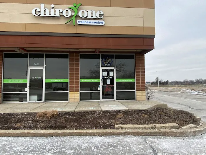 Chiro One Chiropractic & Wellness Center of Oak Forest Picture 8