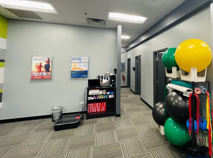 Chiro One Chiropractic & Wellness Center of Oak Forest Picture 2