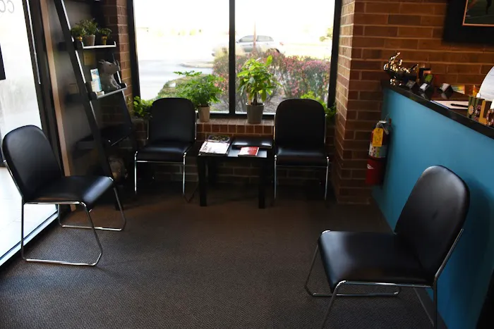 McCahill Chiropractic & Sports Injury Rehab Picture 6