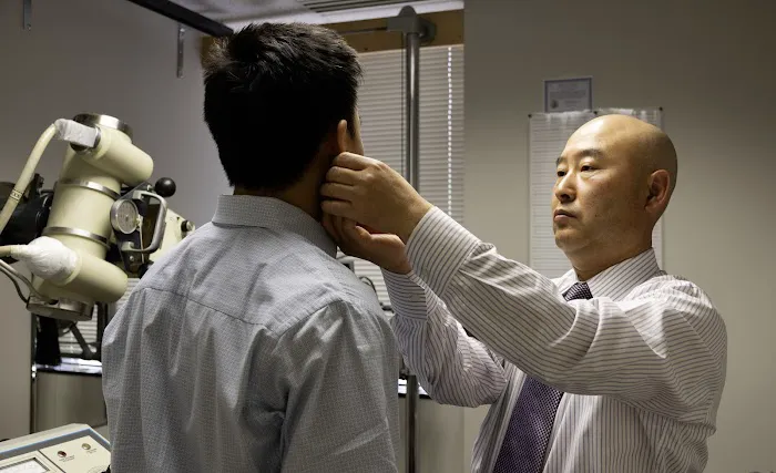 NUCCA Wellness Clinic of Chicago Picture 4