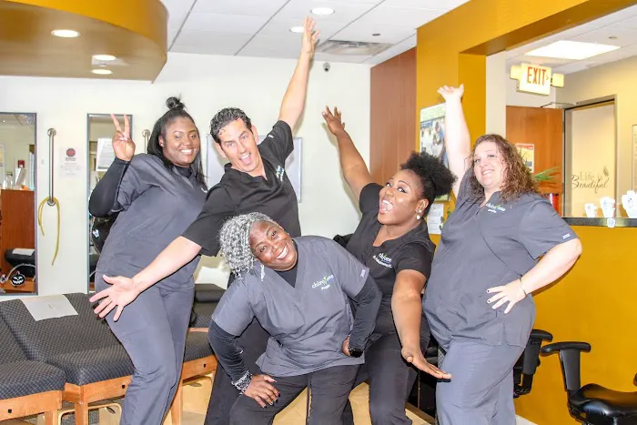 Chiro One Chiropractic & Wellness Center of Flossmoor Picture 5