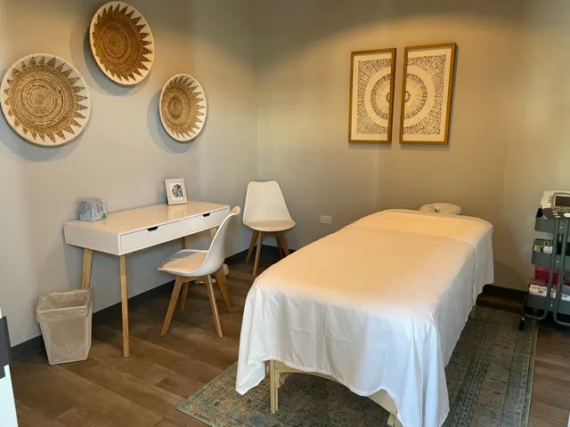Back to Natural Chiropractic Picture 7