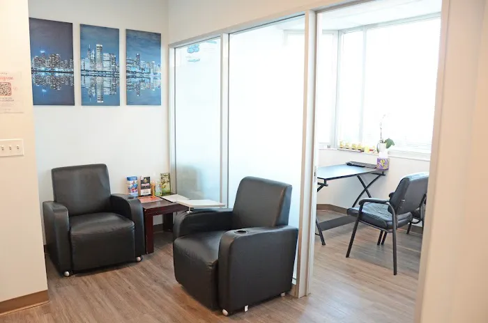 Taylor Rehab & Disc Injury Center Picture 4