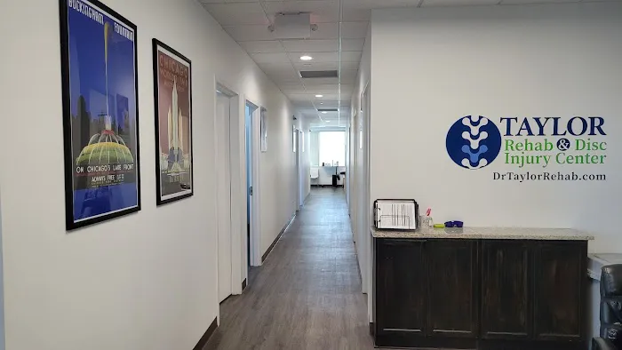 Taylor Rehab & Disc Injury Center Picture 3