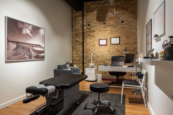 Lakeside Spine & Wellness Picture 1