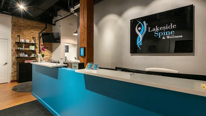 Lakeside Spine & Wellness Picture 3