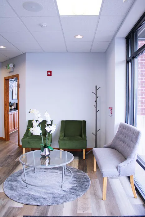 Viva Chiropractic & Wellness Picture 1