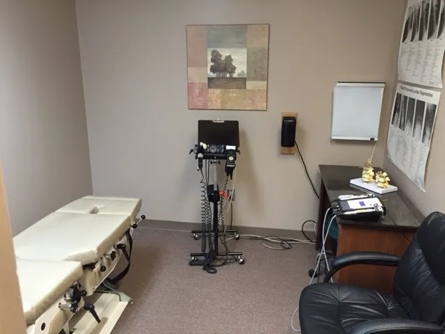 Spine Institute of Schererville Picture 5