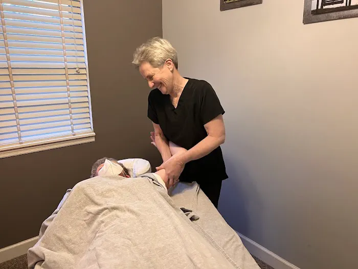 Elm Chiropractic Picture 7