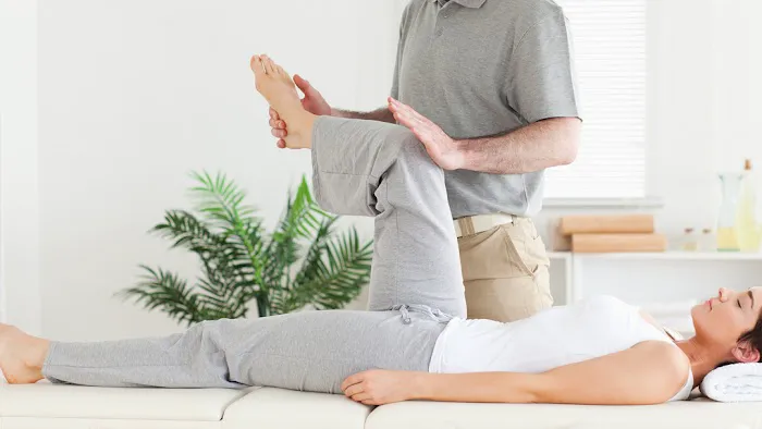 Dr. Eric Miller: Chiropractor Picture 2