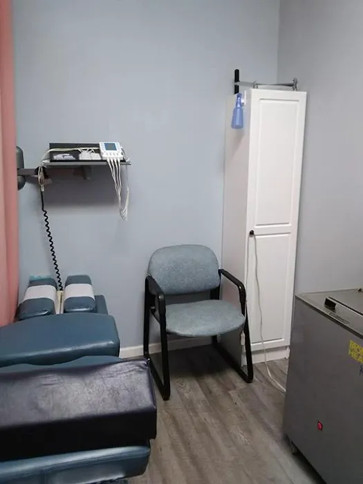 Absolute Chiropractic Picture 10