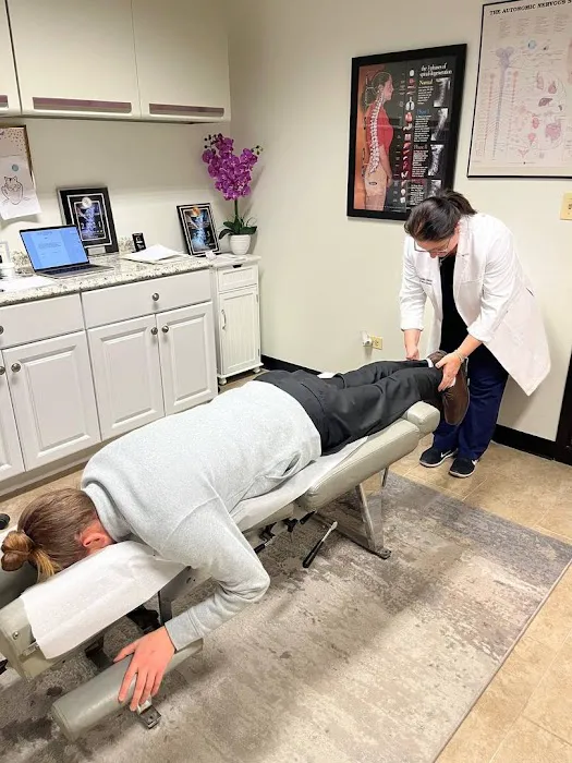 ChiroCare Clinic Wellness Center - Addison Picture 1