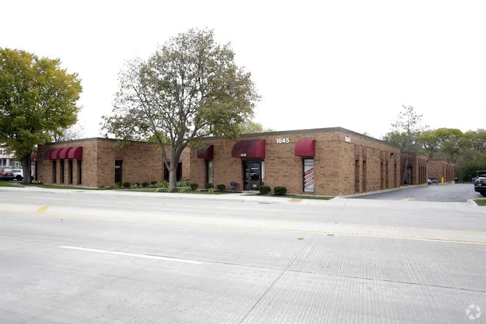 Dr. Brijesh Patel - Chiropractic Care in Des Plaines Picture 2