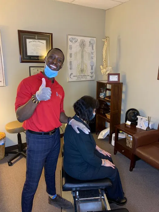 Lifecare Chiropractic & Wellness In Des Plaines Picture 2