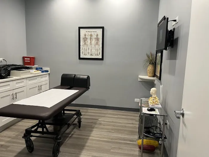 ChiroCare Clinic Wellness Center - Westmont Picture 1
