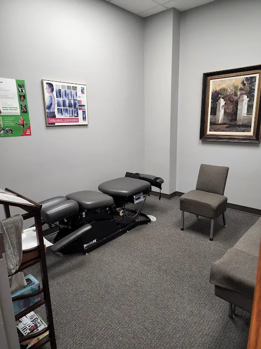 Frankfort Chiropractic & Physical Therapy Picture 2