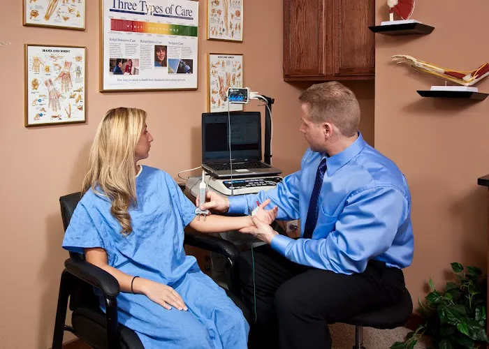 DC Spinal Wellness & Sports Rehabilitation Picture 4
