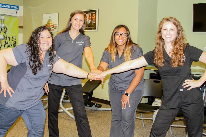 Chiro One Chiropractic & Wellness Center of Des Plaines Picture 4