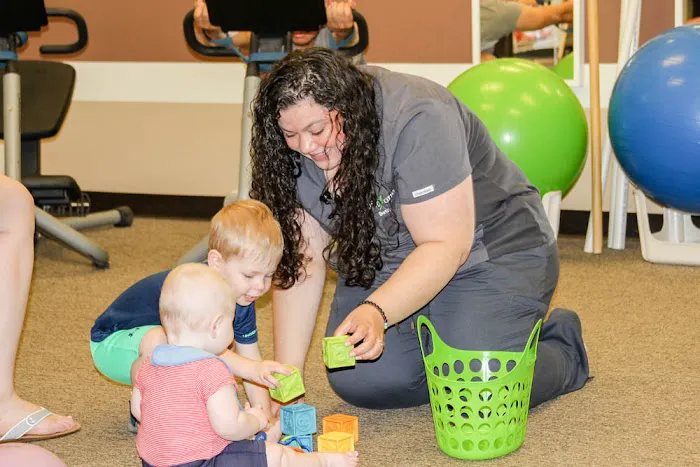 Chiro One Chiropractic & Wellness Center of Des Plaines Picture 2