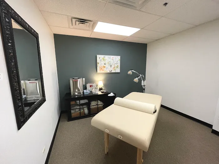 True Health Chiropractic and Acupuncture Picture 5
