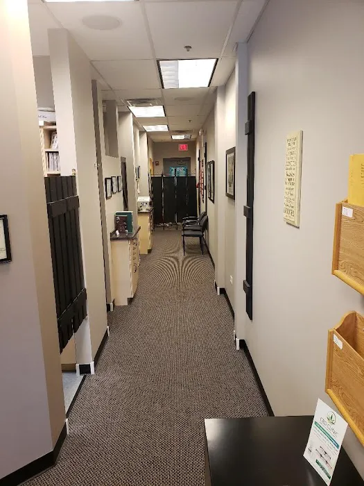 Dieringer Chiropractic Health Clinic Picture 3