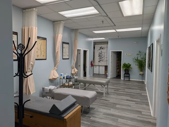 Midwest Physical Medicine and Rehab. Center P.C Picture 6