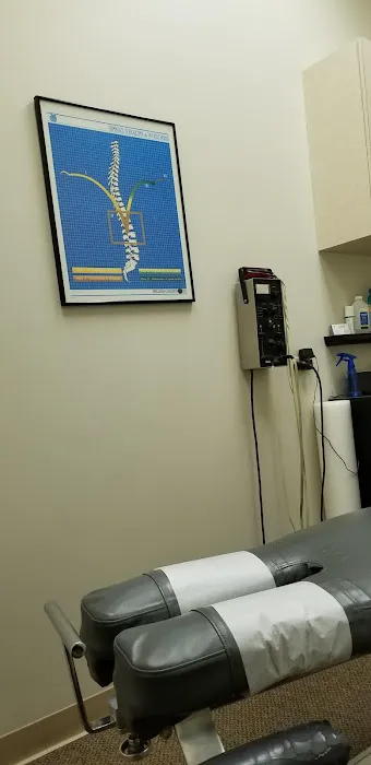 Parkway Chiropractic Center - Des Plaines, IL Picture 5
