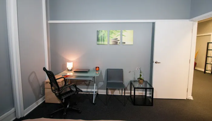 Chicago Chiropractic & Sports Medicine Picture 3