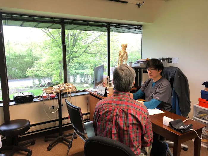 Young Clinic Picture 3