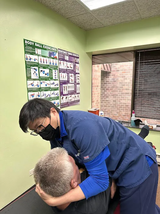 Young Clinic Picture 4