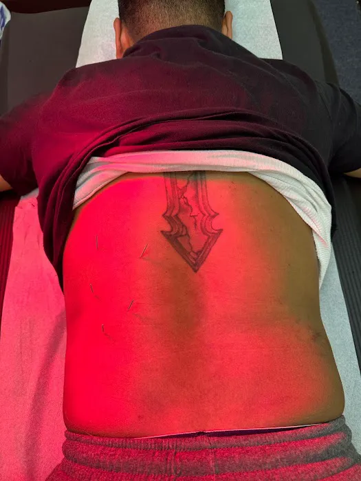 Young Clinic Picture 10