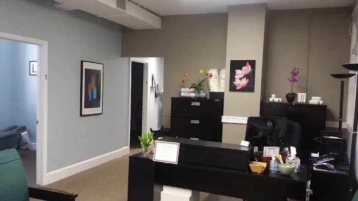 Evanston Integrative Chiropractic Center Picture 1