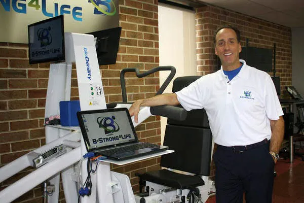 Ultimate ChiroCare Picture 1