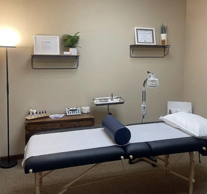 DuPage Health and Physical Therapy Center SC Picture 5